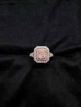 將圖片載入圖庫檢視器 Natural Fancy Light Purplish Pink Diamond Ring
