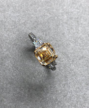 将图片加载到图库查看器，Natural Yellow Diamond Ring
