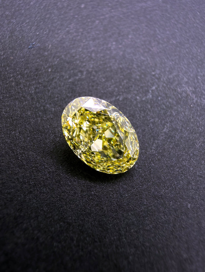 06/19 Kuning Alami Mewah 1,02 karat