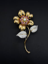 將圖片載入圖庫檢視器 Pink Sapphire and Diamond Brooch
