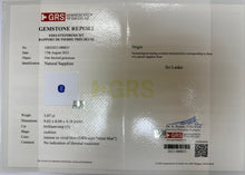 Muat gambar ke penampil Galeri, Unheated Natural Sapphire from Ceylon origin
