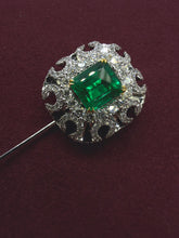 Muat gambar ke penampil Galeri, Crafter&#39;s-made Men&#39;s Emerald &amp; Diamond Brooch
