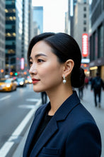 将图片加载到图库查看器，Diamond Earrings/ Pearl &amp; Diamond Ear Pendant
