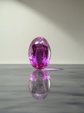Muat gambar ke penampil Galeri, Elongated Oval Shape Unheated Purple Pink Sapphire
