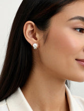 將圖片載入圖庫檢視器 15mm White South Sea Pearl  Earrings
