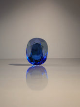 Muat gambar ke penampil Galeri, Natural Sapphire 4.00cts, Sri Lanka origin
