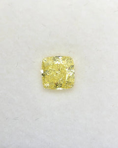 42/20 Natural Fancy Yellow Diamond 1.53cts