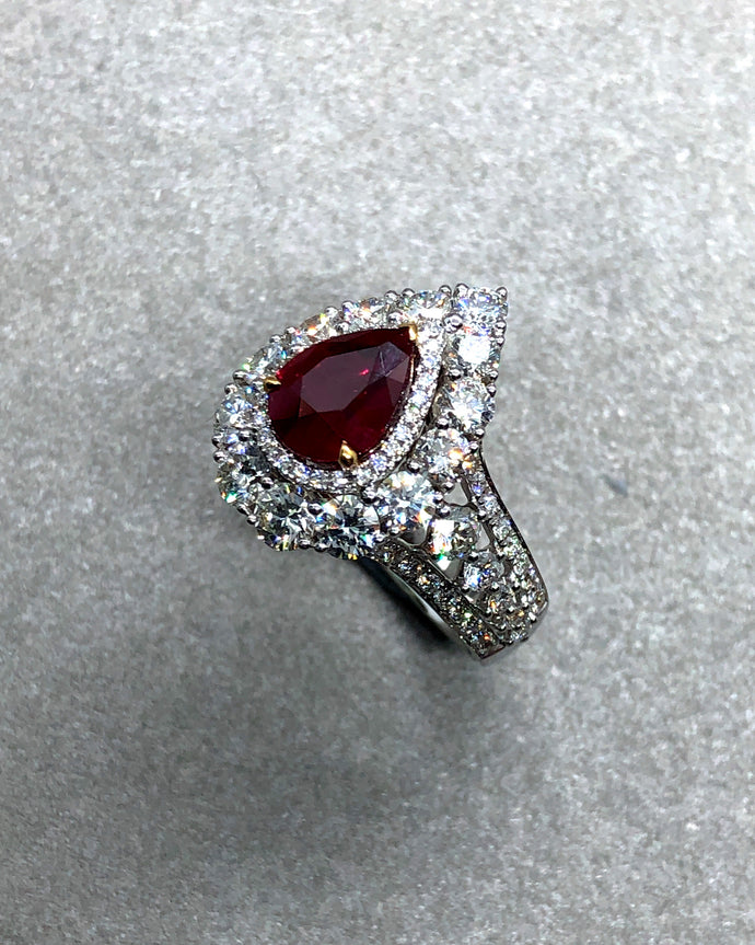 (R#20) Heated Burmese Ruby 2.05cts and Diamond Ring